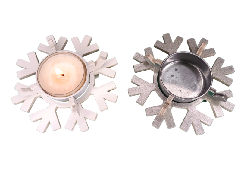 Valkoinen ja hopea lumihiutale